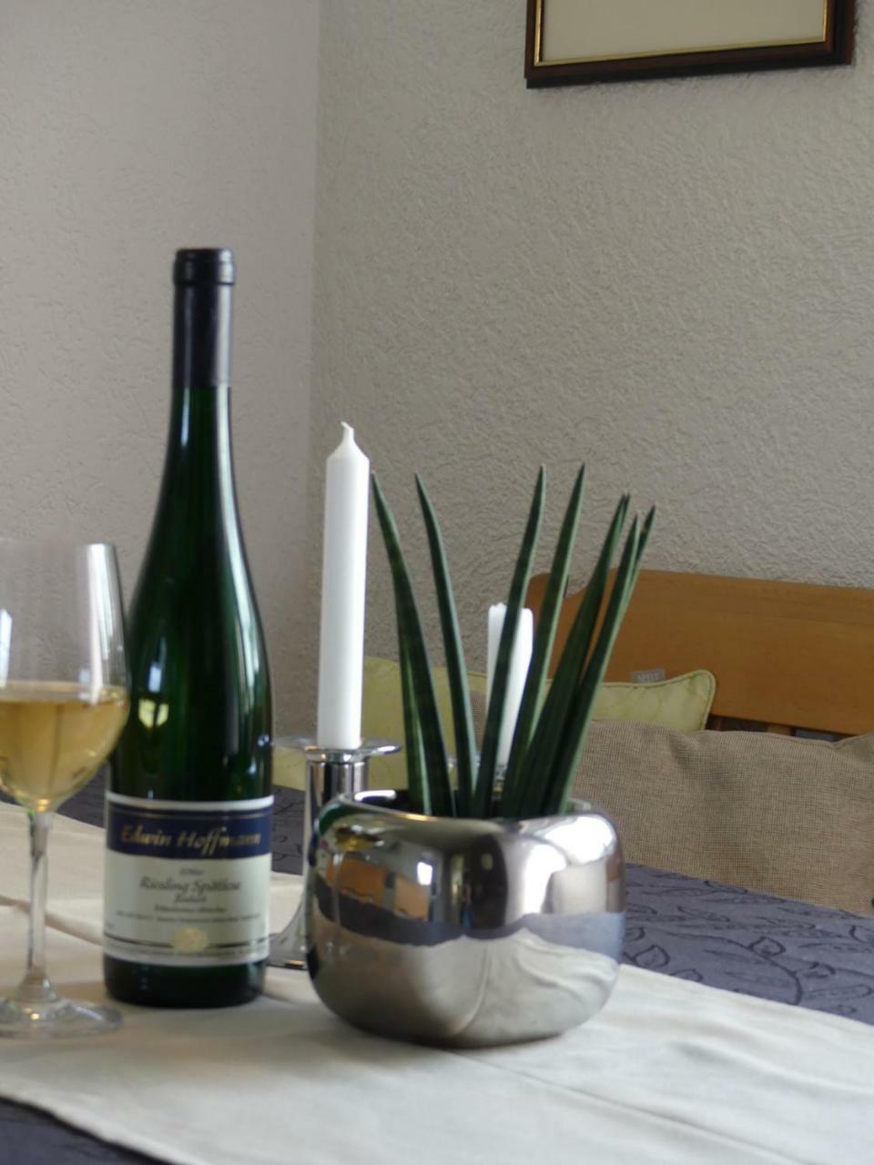 Weingut & Gaestehaus Edwin Hoffmann Trittenheim Zewnętrze zdjęcie